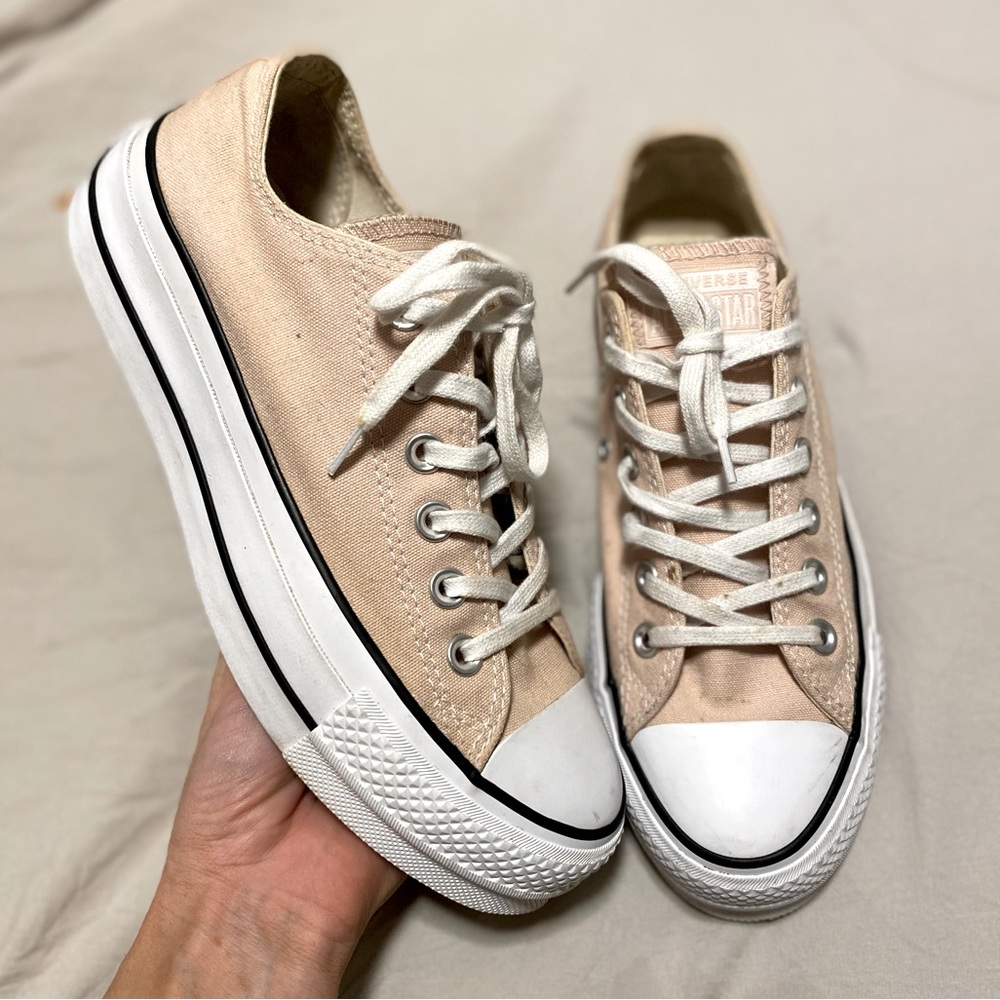 Platform converse